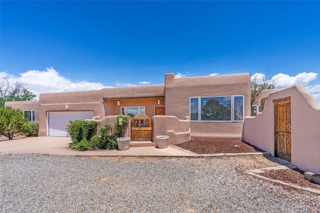 56 Balsa Road, Santa Fe, NM 87508