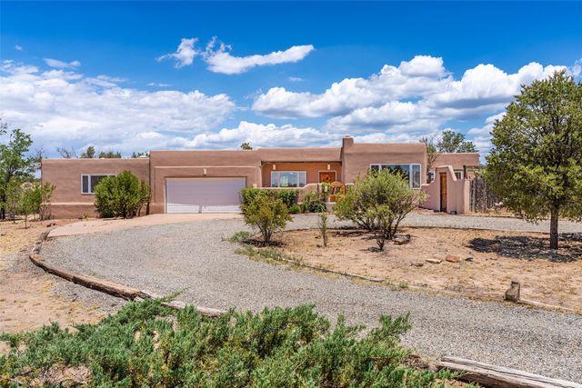 56 Balsa Road, Santa Fe, NM 87508