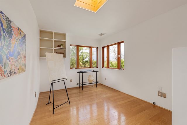 56 Balsa Road, Santa Fe, NM 87508