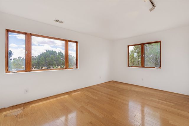 56 Balsa Road, Santa Fe, NM 87508