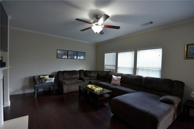 1805 Kingsbridge Court, Suwanee, GA 30024