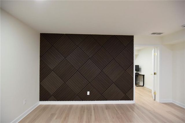 1805 Kingsbridge Court, Suwanee, GA 30024