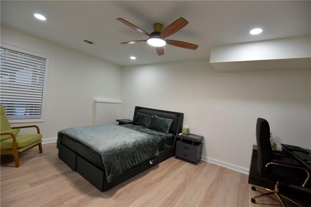 1805 Kingsbridge Court, Suwanee, GA 30024