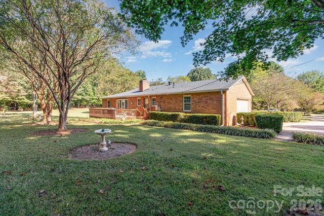 12900 Ruth Haven Drive, Mint Hill, NC 28227