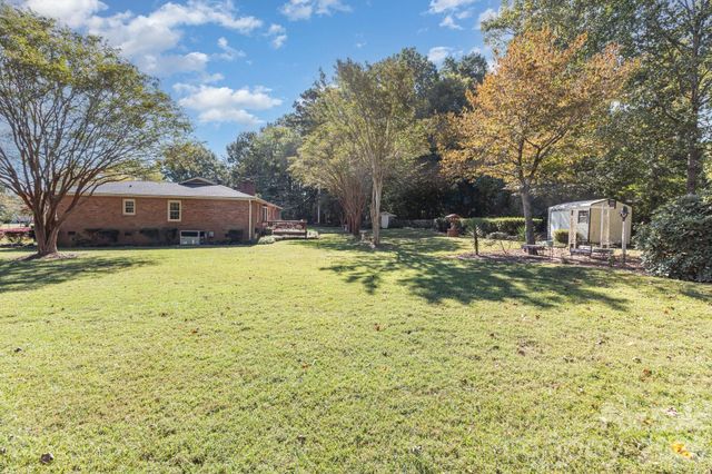 12900 Ruth Haven Drive, Mint Hill, NC 28227