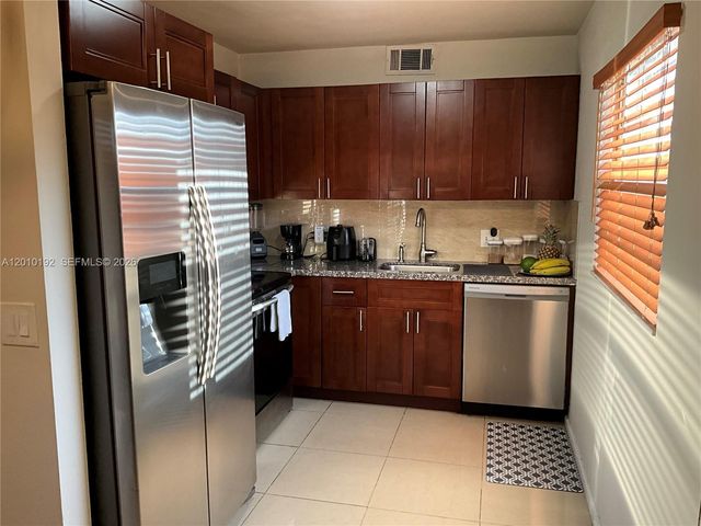 150 SW 134th Way 304R, Pembroke Pines, FL 33027