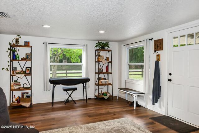 8360 MUDLAKE Road, Macclenny, FL 32063