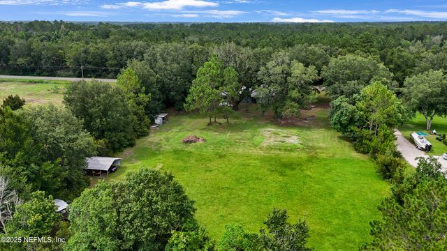 8360 MUDLAKE Road, Macclenny, FL 32063