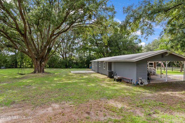8360 MUDLAKE Road, Macclenny, FL 32063