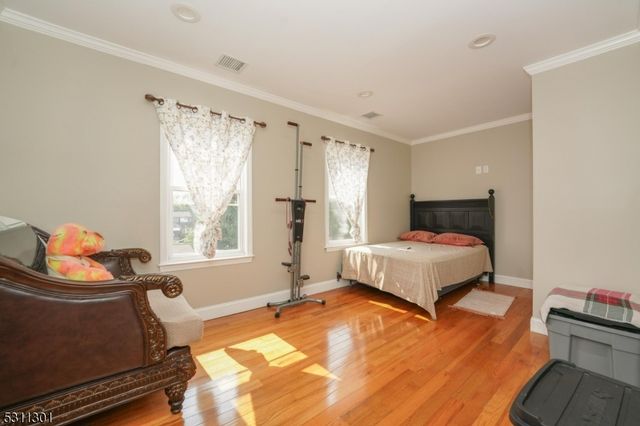 25 Rossiter Ave, Paterson City, NJ 07502