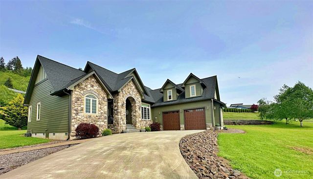 104 Hummingbird Lane, Silver Creek, WA 98585