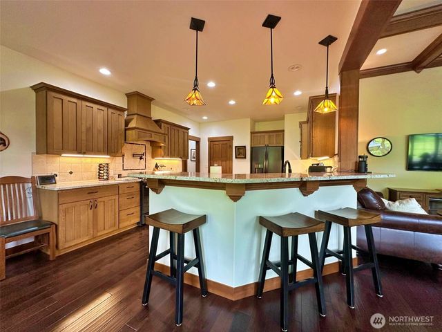 104 Hummingbird Lane, Silver Creek, WA 98585