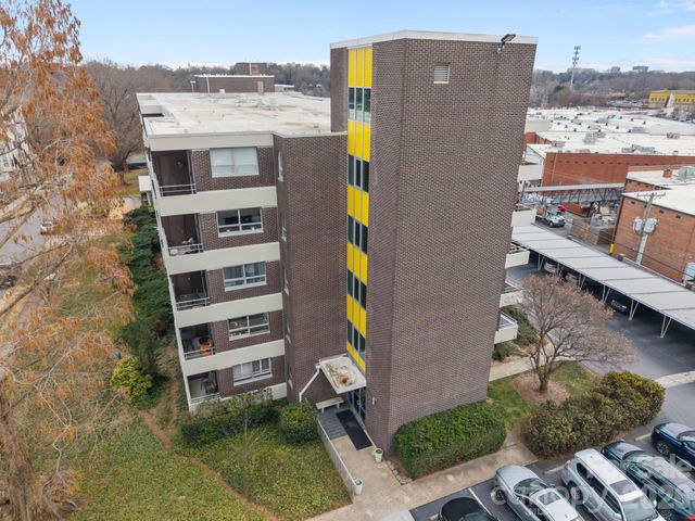 1300 Reece Road 208, Charlotte, NC 28209