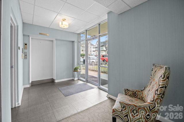 1300 Reece Road 208, Charlotte, NC 28209