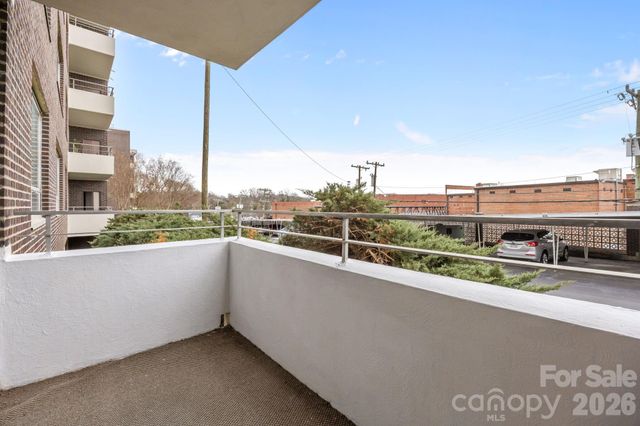 1300 Reece Road 208, Charlotte, NC 28209