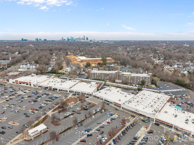 1300 Reece Road 208, Charlotte, NC 28209