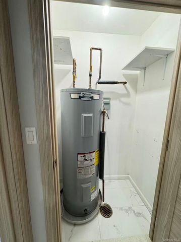 31-12 38TH Avenue 3B, Long Island City, NY 11101