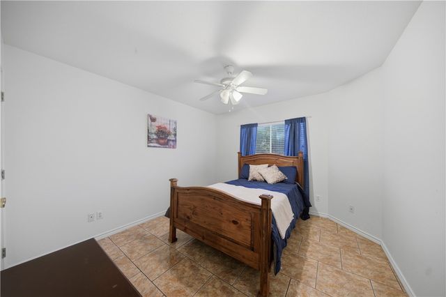 5133 Graford Pl, Corpus Christi, TX 78413