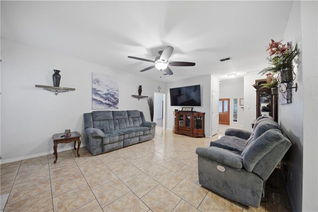 5133 Graford Pl, Corpus Christi, TX 78413