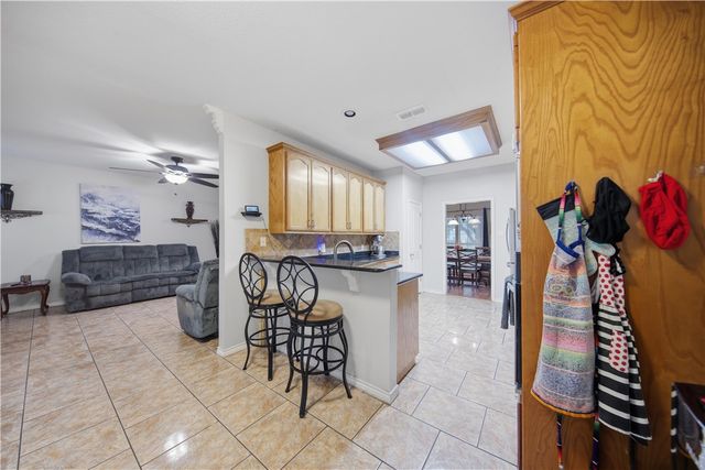5133 Graford Pl, Corpus Christi, TX 78413