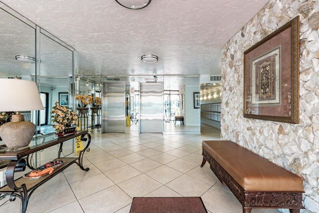 3091 N Course Drive 406, Pompano Beach, FL 33069