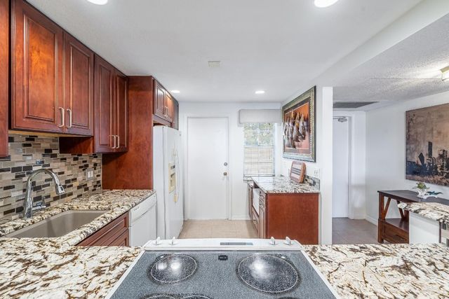 3091 N Course Drive 406, Pompano Beach, FL 33069