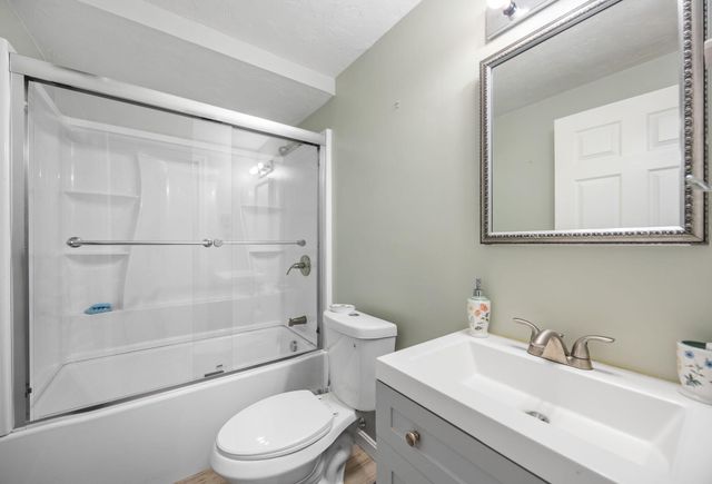 37 Sandra Way, Plymouth, MA 02360