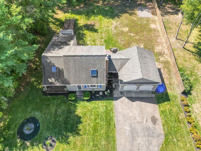 37 Sandra Way, Plymouth, MA 02360