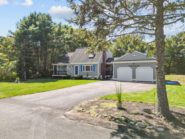 37 Sandra Way, Plymouth, MA 02360