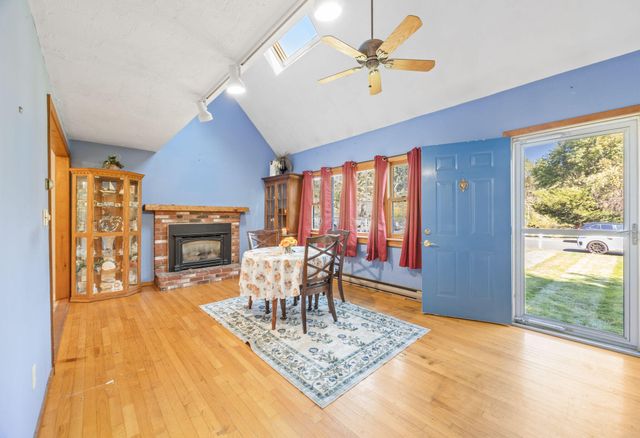 37 Sandra Way, Plymouth, MA 02360