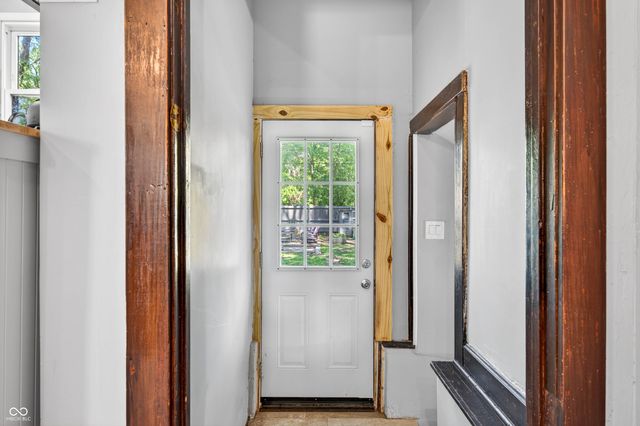 2112 Putnam Street, Terre Haute, IN 47803