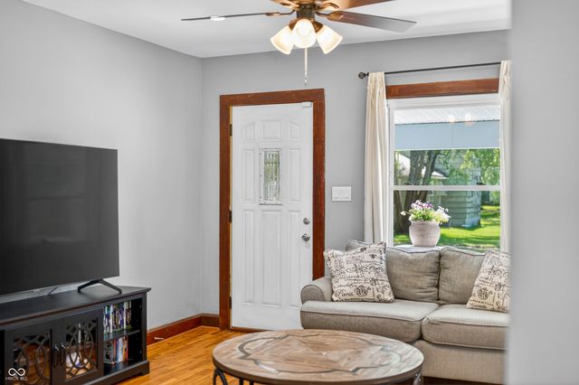 2112 Putnam Street, Terre Haute, IN 47803