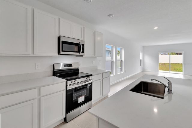 275 PUMA LOOP, Groveland, FL 34736