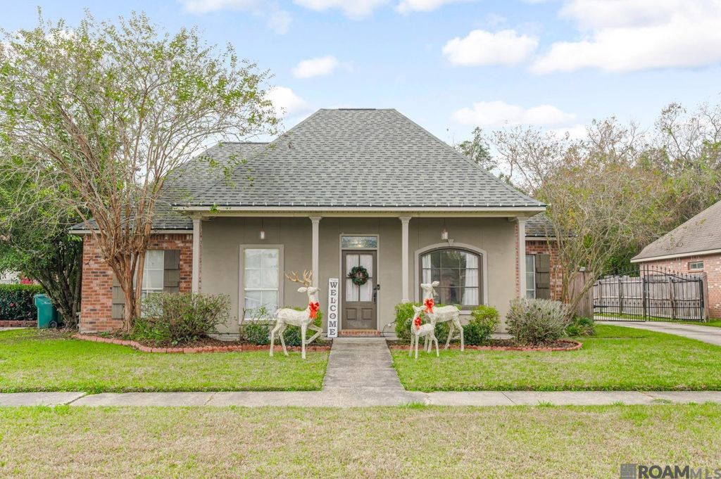 9160 Rue De Fleur, Denham Springs, LA 70706