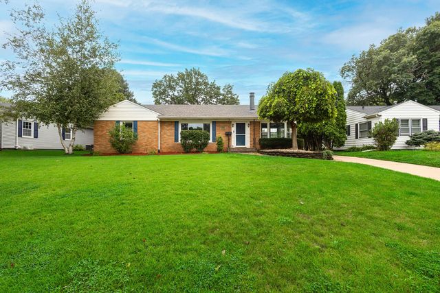 3206 35th Avenue, Rock Island, IL 61201