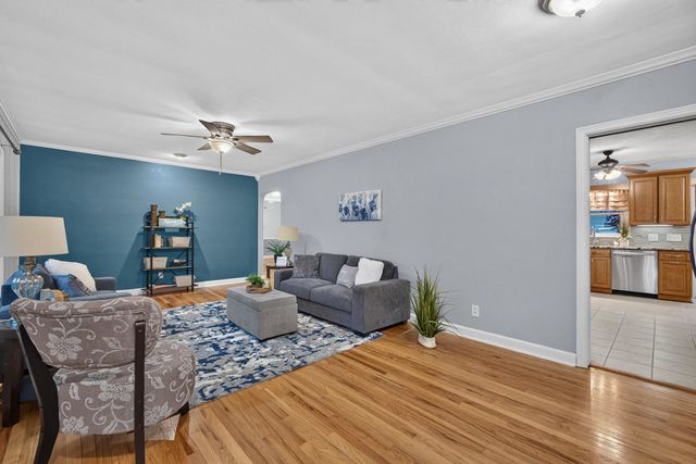 3206 35th Avenue, Rock Island, IL 61201