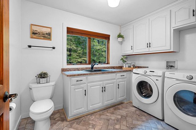 N5571 HENRY COURT, Luxemburg, WI 54217