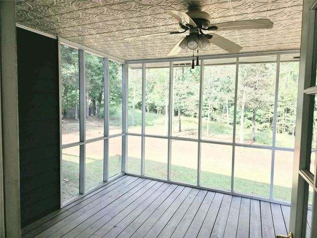 850 Springtime Drive, Lawrenceville, GA 30043