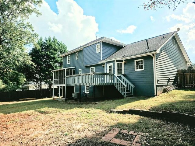 850 Springtime Drive, Lawrenceville, GA 30043