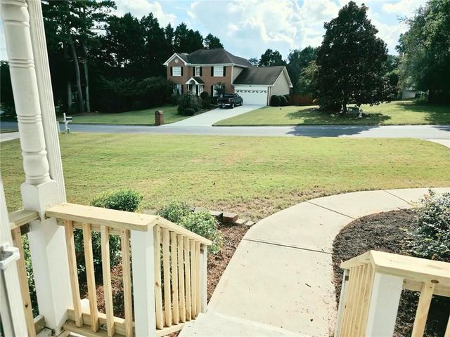 850 Springtime Drive, Lawrenceville, GA 30043