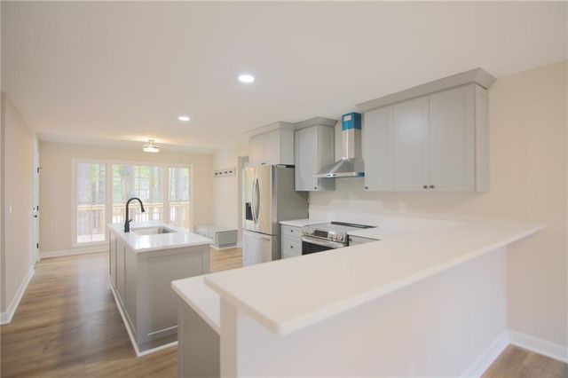 5702 Brynwood Circle NW, Acworth, GA 30101