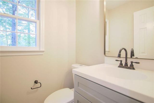 5702 Brynwood Circle NW, Acworth, GA 30101