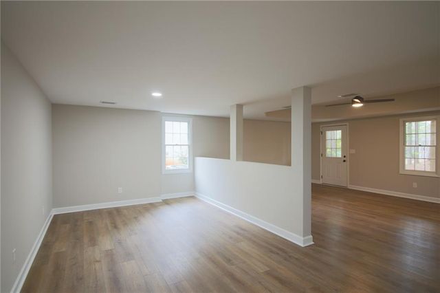 5702 Brynwood Circle NW, Acworth, GA 30101