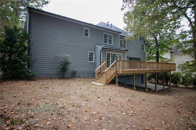 5702 Brynwood Circle NW, Acworth, GA 30101