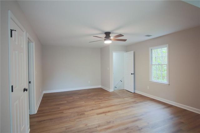 5702 Brynwood Circle NW, Acworth, GA 30101