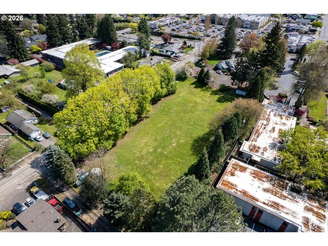 4215 Se KING Rd, Milwaukie, OR 97222