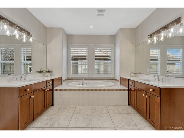 10482 Marigold Ct, Highlands Ranch, CO 80126