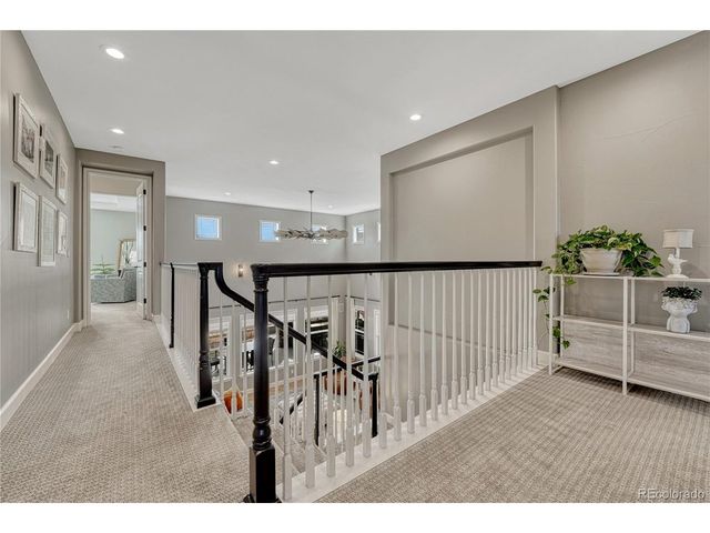 10482 Marigold Ct, Highlands Ranch, CO 80126