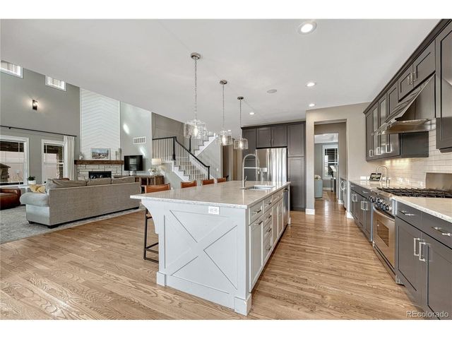 10482 Marigold Ct, Highlands Ranch, CO 80126