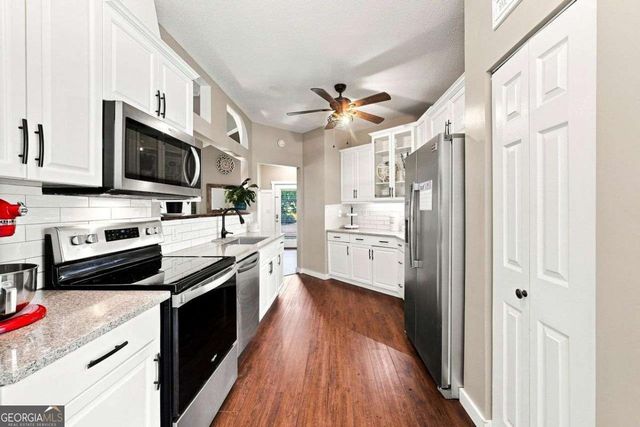 142 Laurel Creek Court, Carrollton, GA 30117